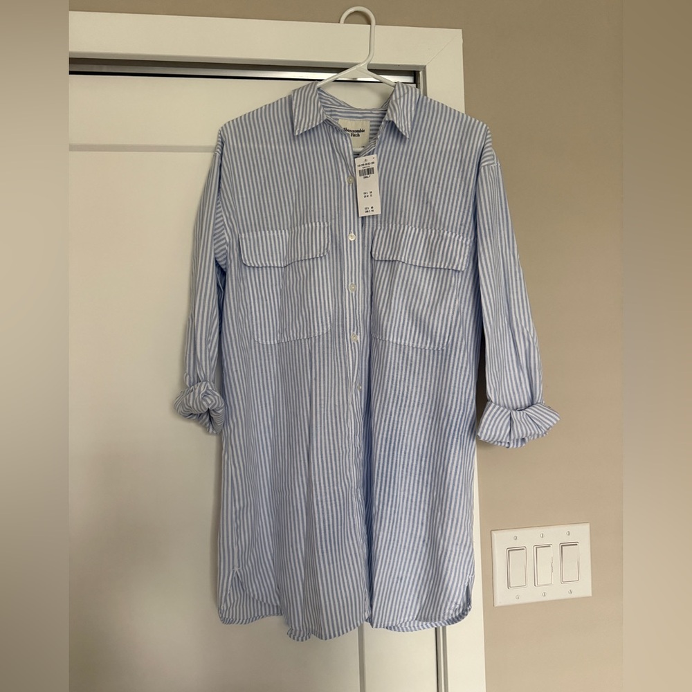 NWT Abercrombie shirt dress (size small petite)